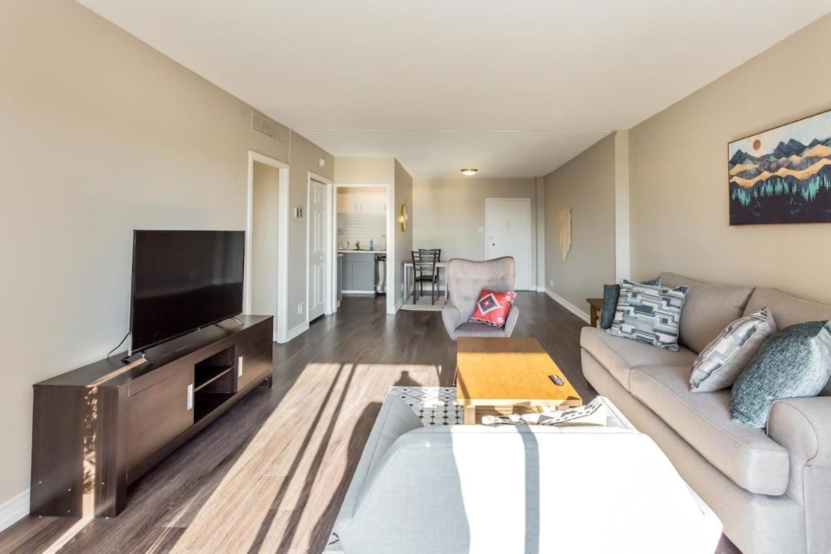 Bargain Memphis Apartment W Hdtv & Wifi Exterior photo